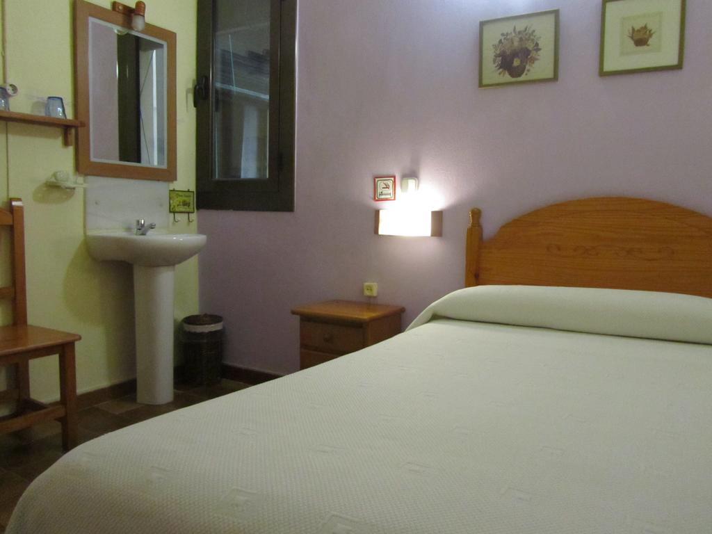 Pension Alamar Barcelona Buitenkant foto