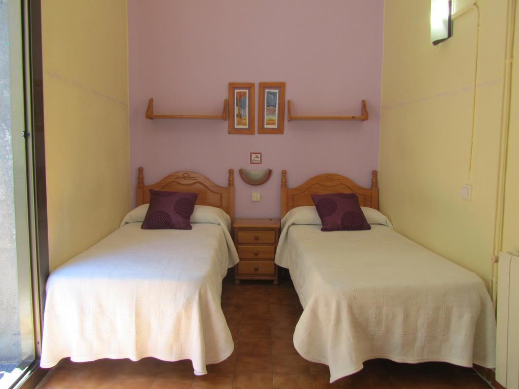 Pension Alamar Barcelona Buitenkant foto