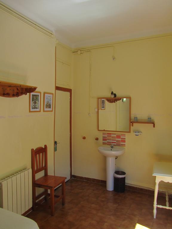 Pension Alamar Barcelona Buitenkant foto