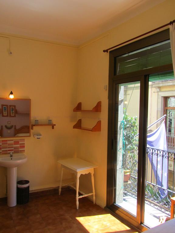 Pension Alamar Barcelona Buitenkant foto